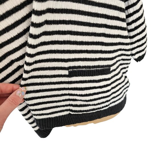 Eileen Fisher Black White Striped Top Faux Pocket Sz M - Picture 5 of 9